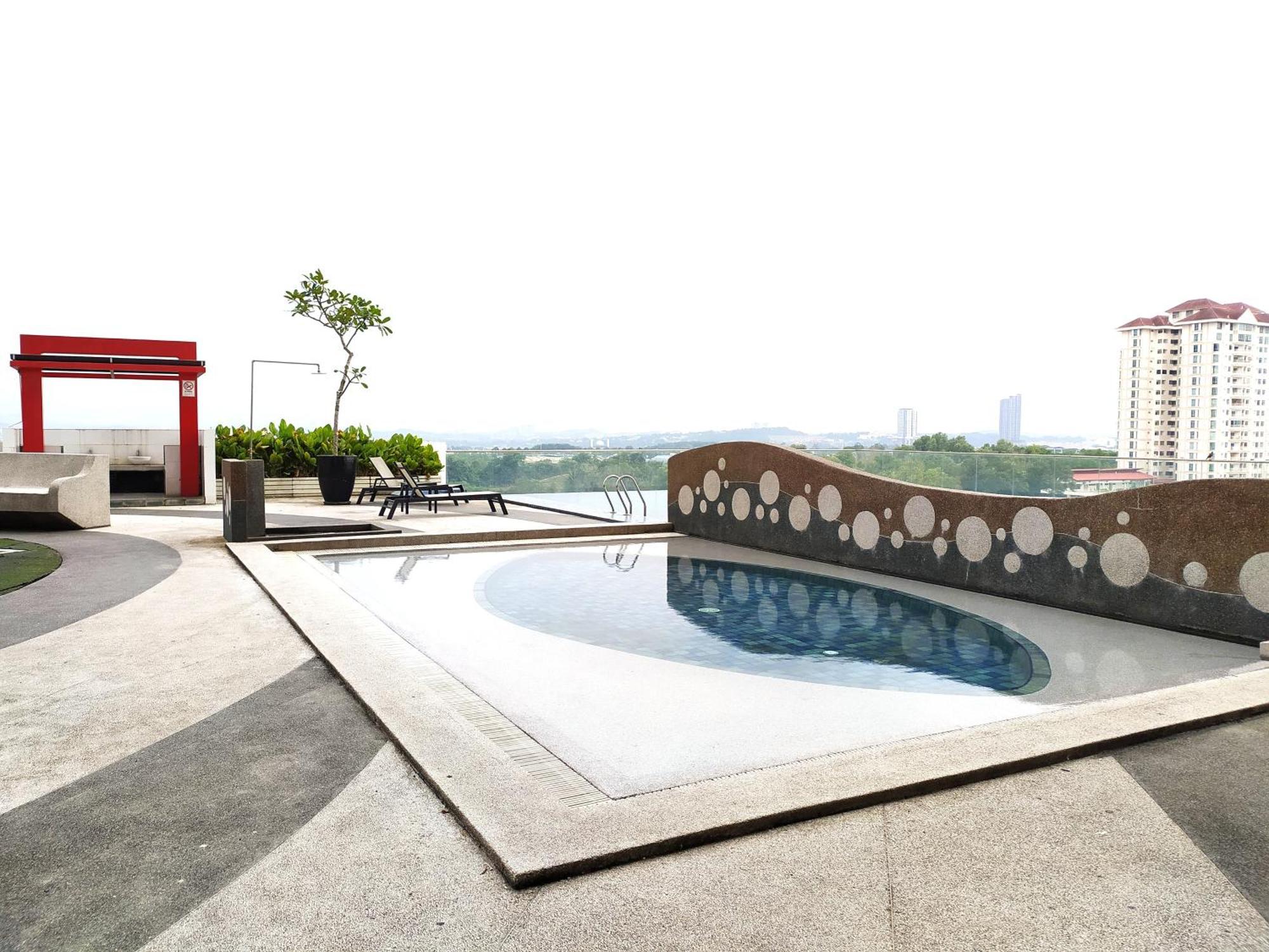 Azfa Suite13 At De Centrum Putrajaya-Bangi Kajang Exterior foto